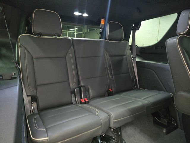 Used 2023 Chevrolet Tahoe Premier image 12