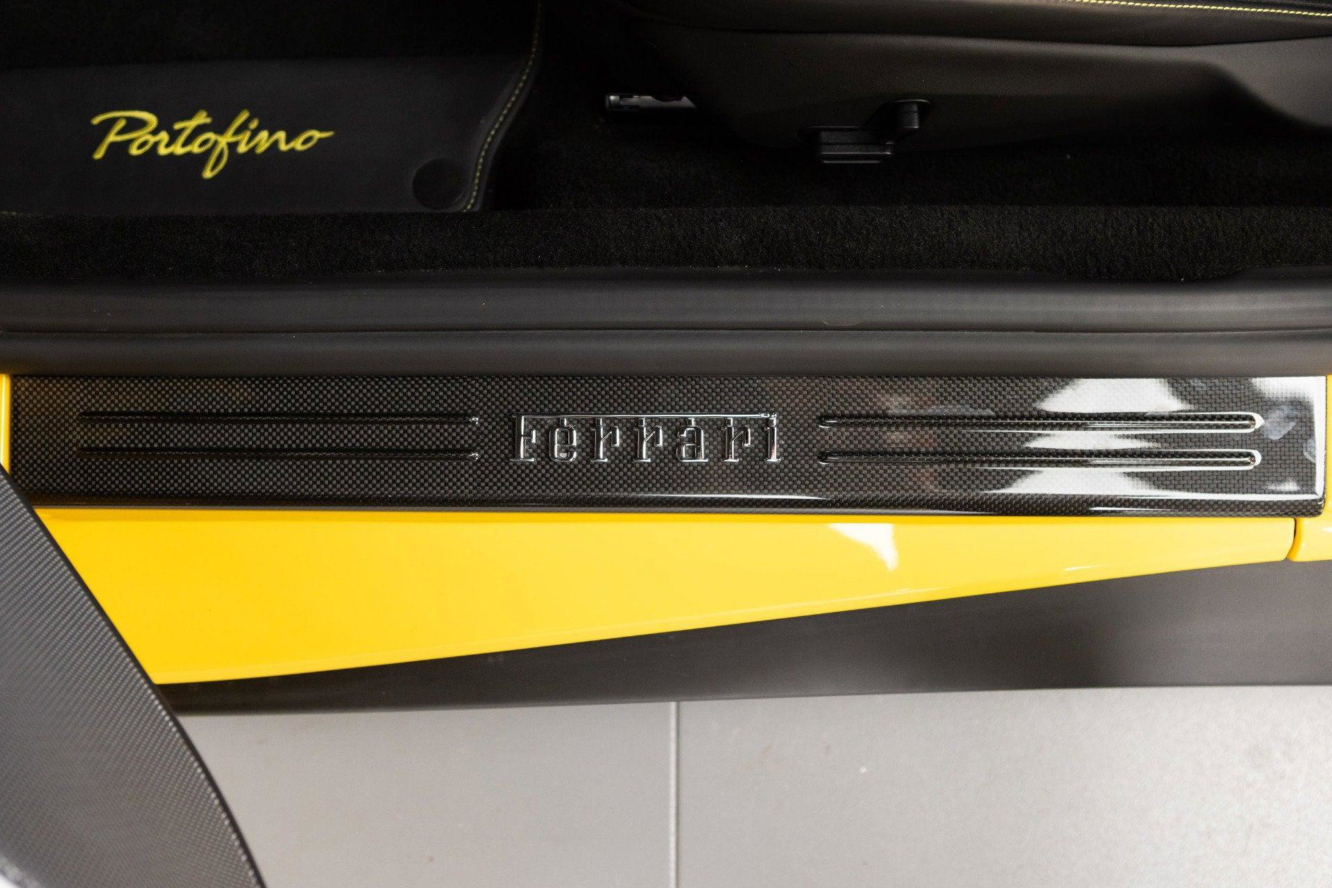 Certified 2020 Ferrari Portofino RWD image 59