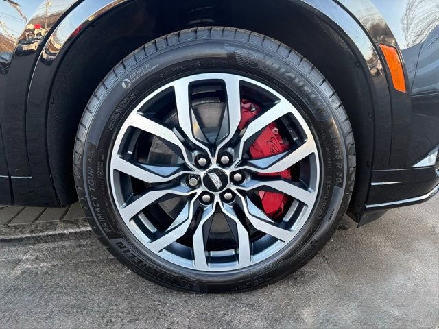 Used 2025 Cadillac XT6 Sport image 6