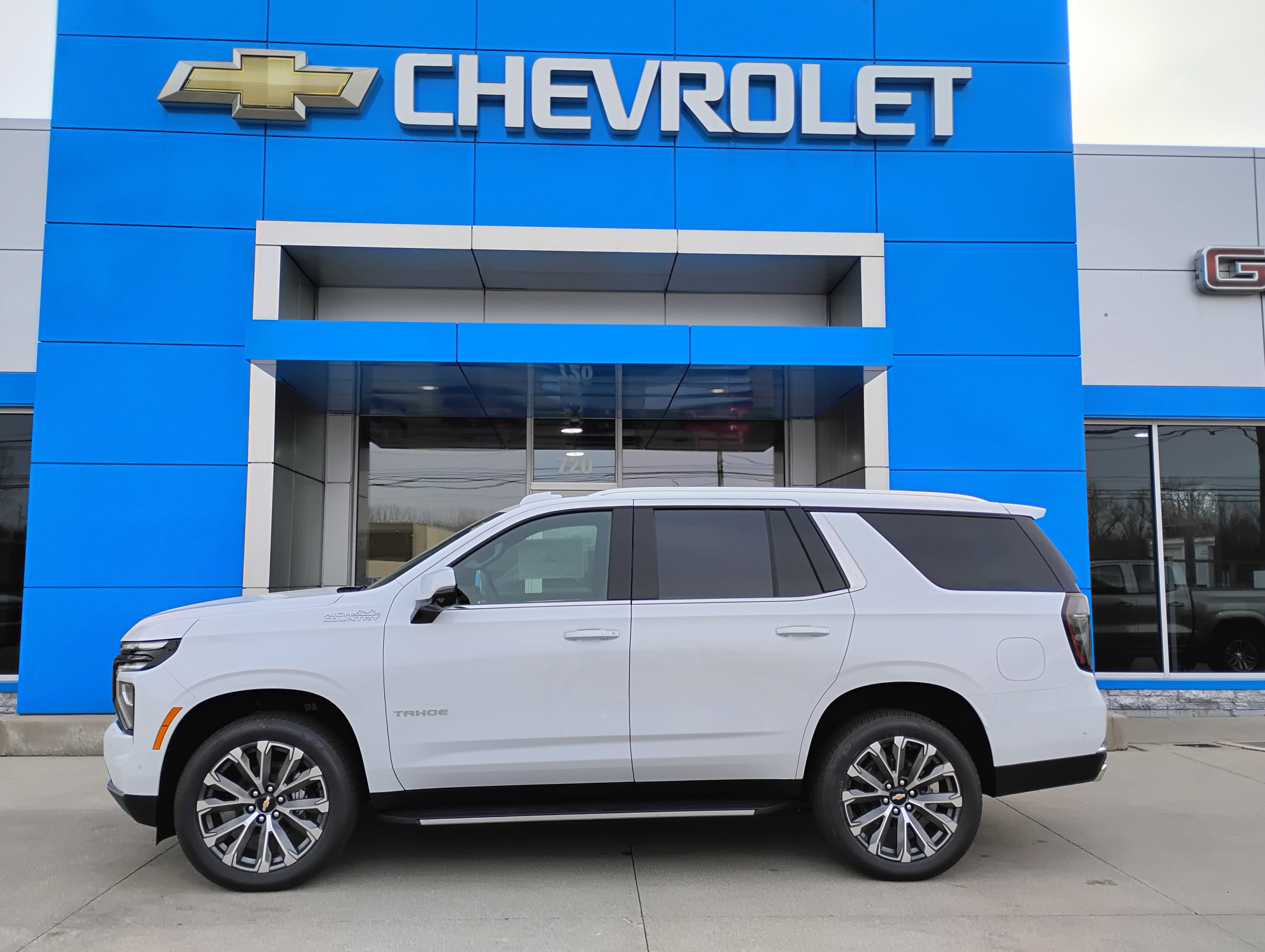 New 2026 Chevrolet Tahoe High Country w/ Sun And Tow Package image 33