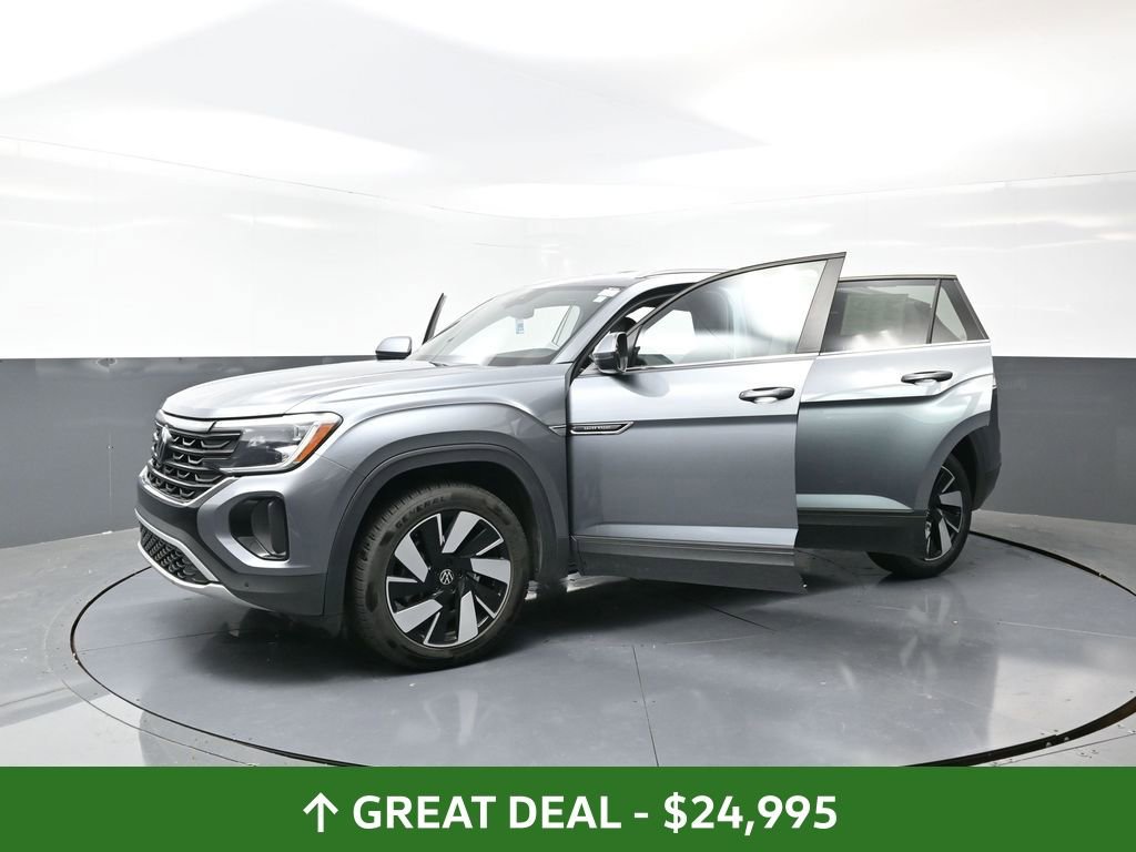 Used 2024 Volkswagen Atlas Cross Sport SE image 59