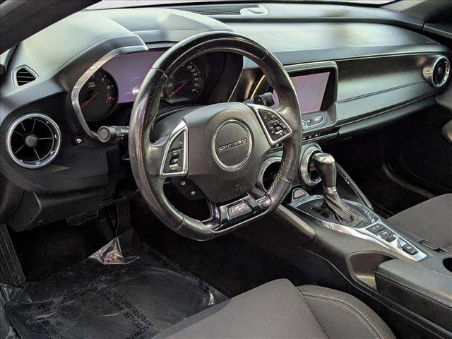 Used 2018 Chevrolet Camaro SS image 10
