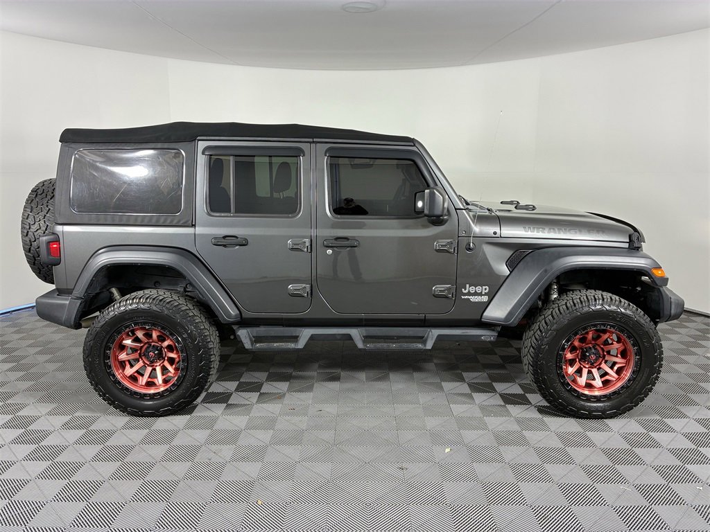 Used 2018 Jeep Wrangler Unlimited Sport S image 7