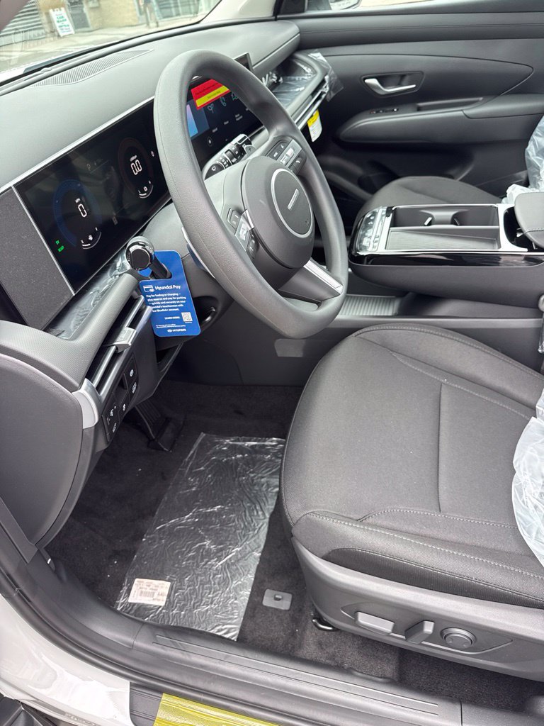 New 2026 Hyundai Tucson SEL w/ Tow & Go Package FWD image 8