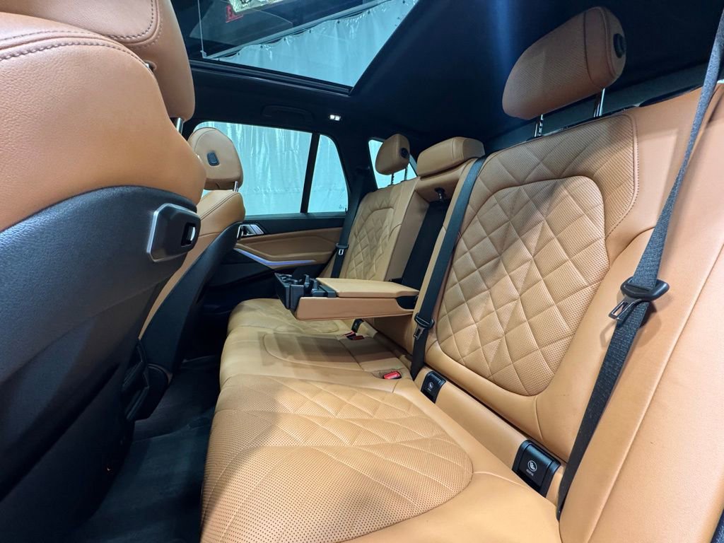 Certified 2024 BMW X5 xDrive40i w/ Premium Package image 22