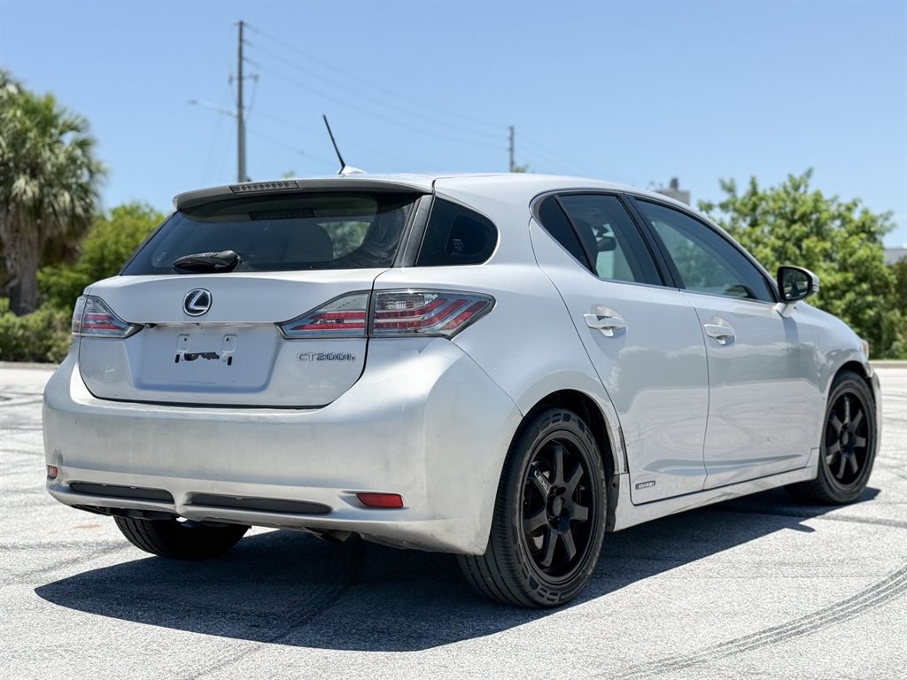 Used 2012 Lexus CT 200h Premium w/ Premium Audio Pkg image 6