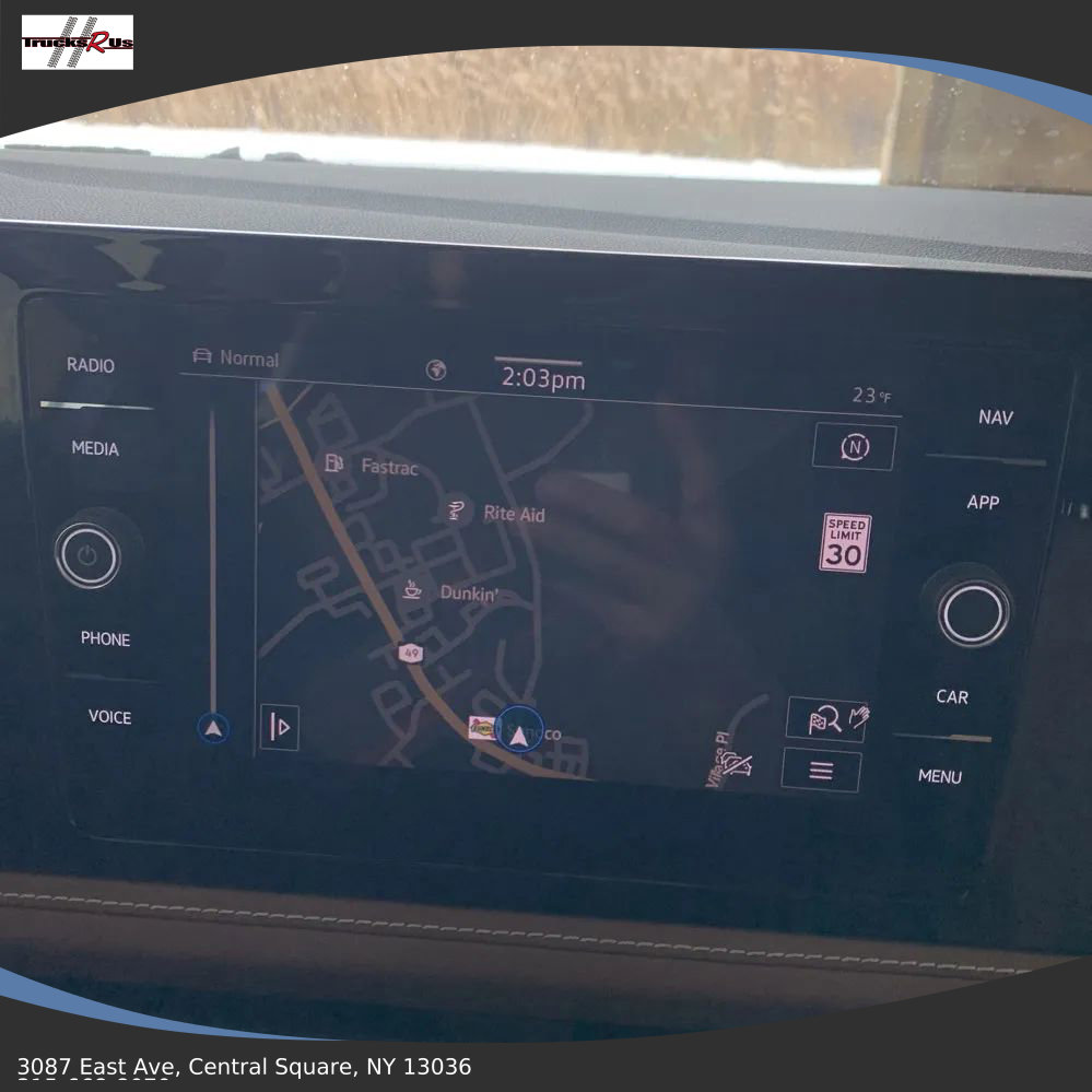 Used 2025 Volkswagen Jetta SEL image 17