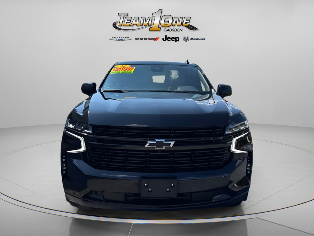 Used 2024 Chevrolet Suburban RST w/ Luxury Package AWD/4WD image 2