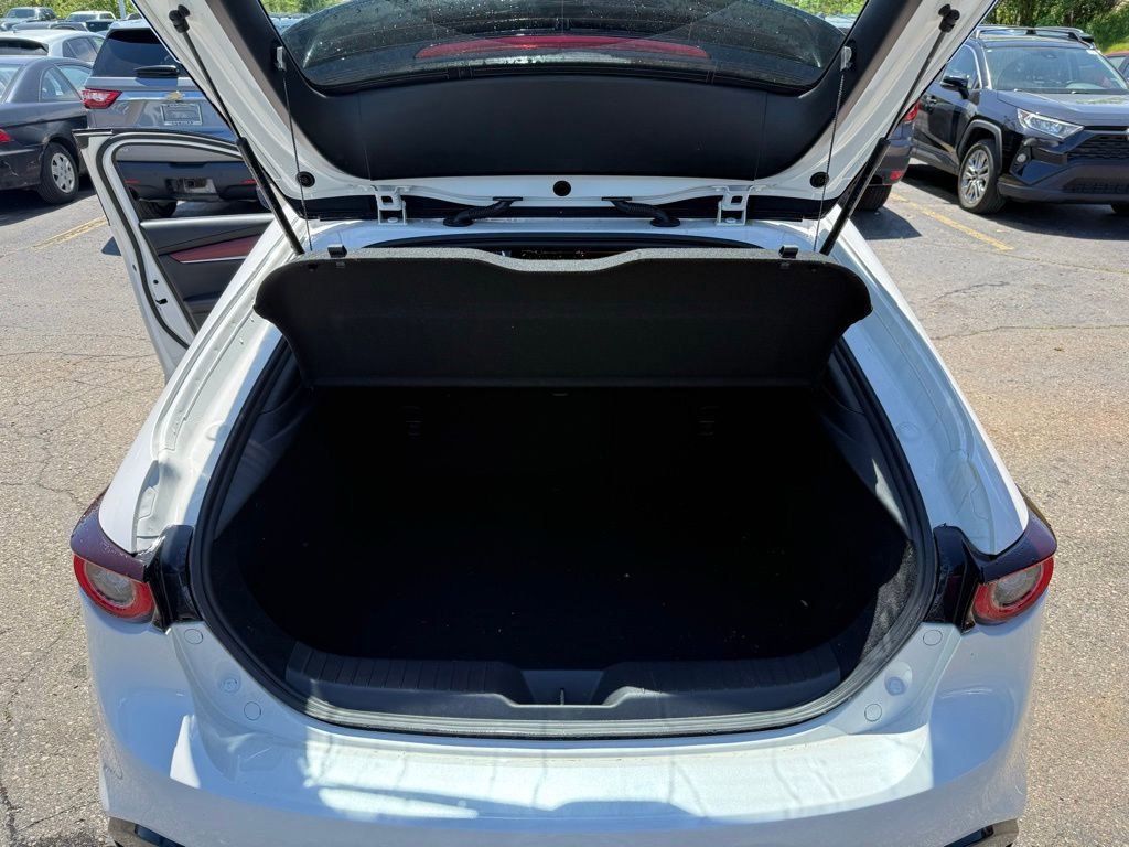 Used 2024 MAZDA MAZDA3 Hatchback w/Premium Plus Pkg AWD/4WD image 5