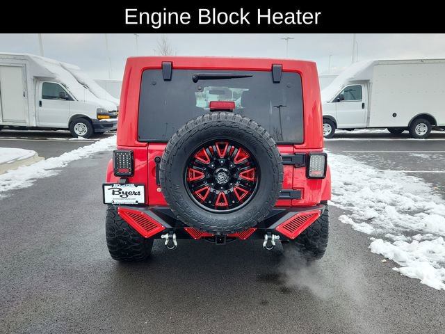 Used 2012 Jeep Wrangler Unlimited Sahara image 8