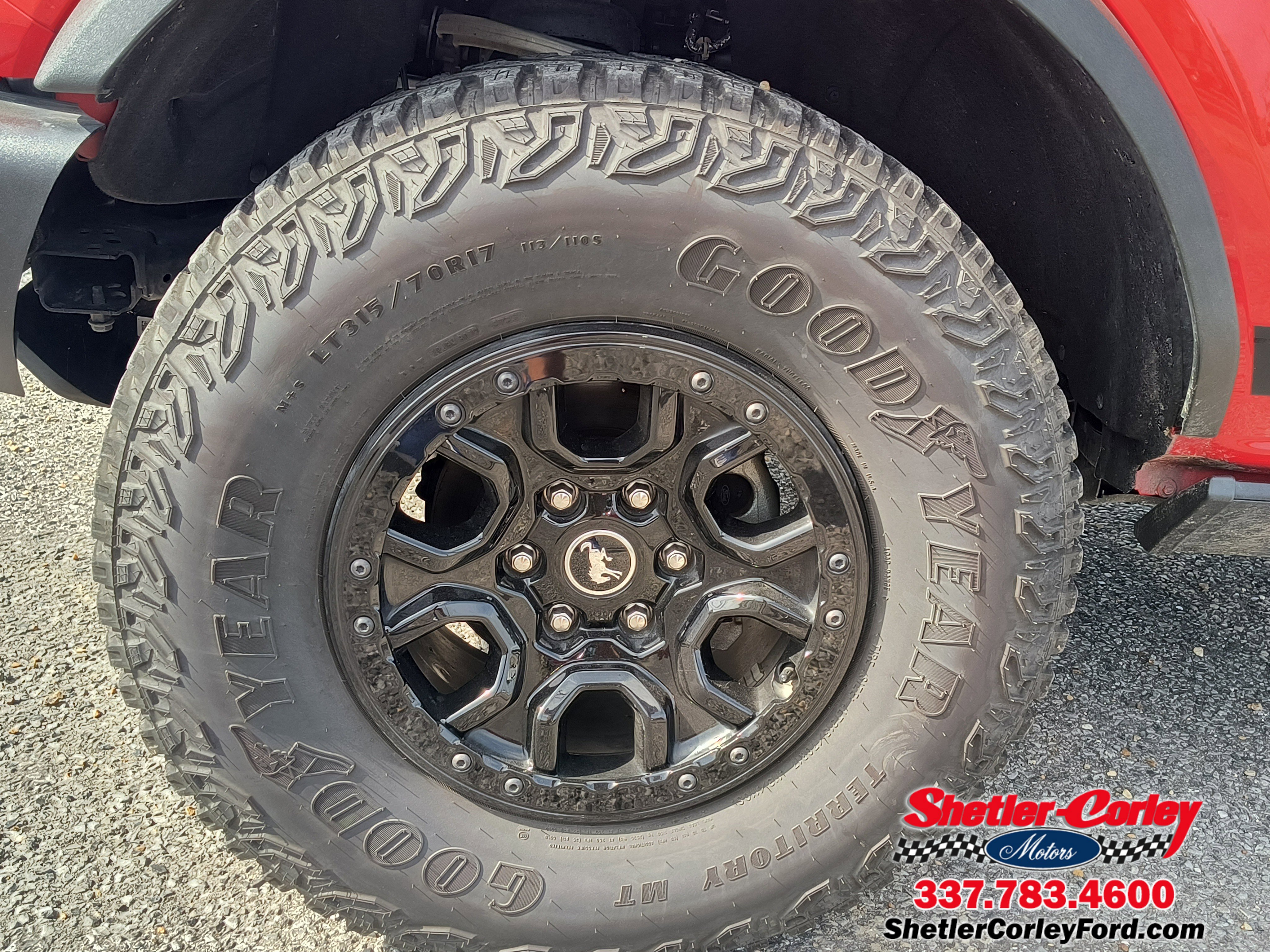 Used 2023 Ford Bronco Wildtrak image 11