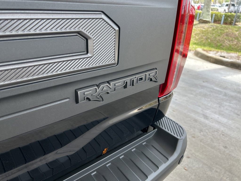 Used 2025 Ford F150 Raptor image 21