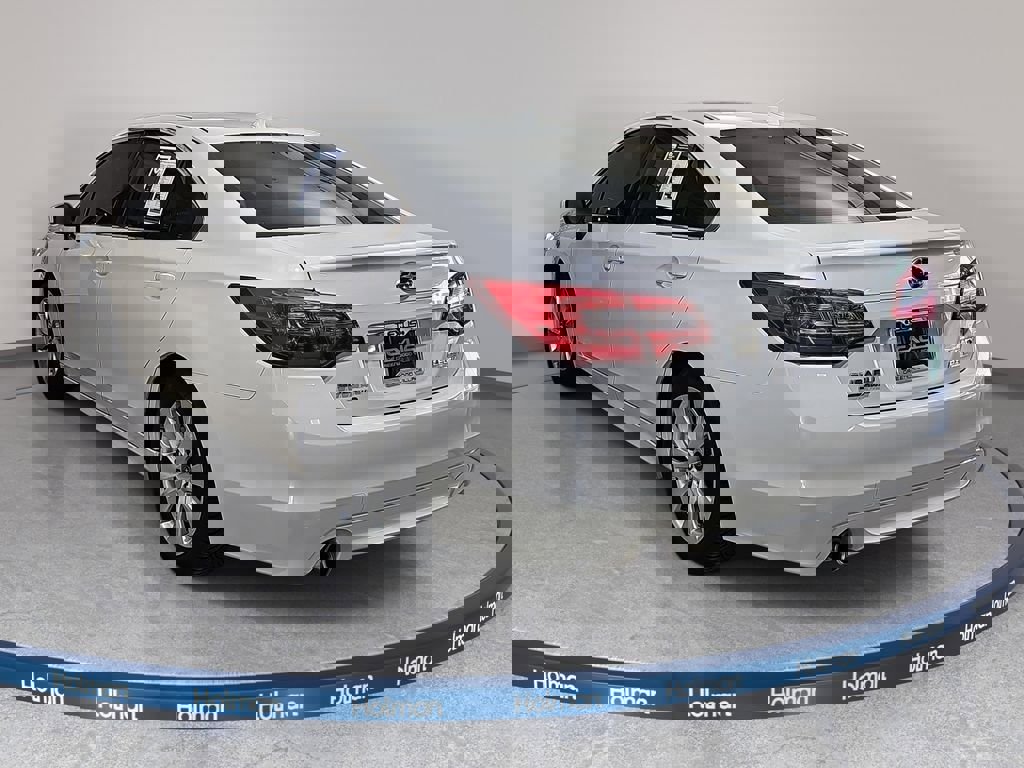 Used 2017 Subaru Legacy 2.5i Premium image 8