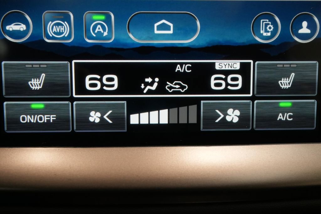 New 2025 Subaru Outback Onyx Edition XT image 31