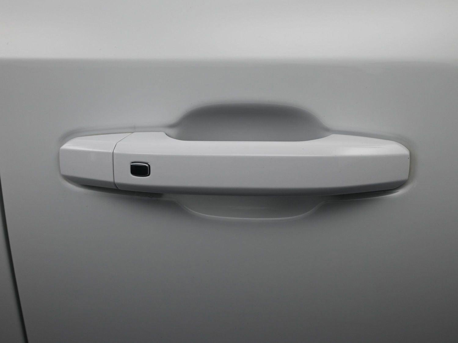 Used 2023 Chevrolet Silverado 1500 RST w/ Rally Edition image 7