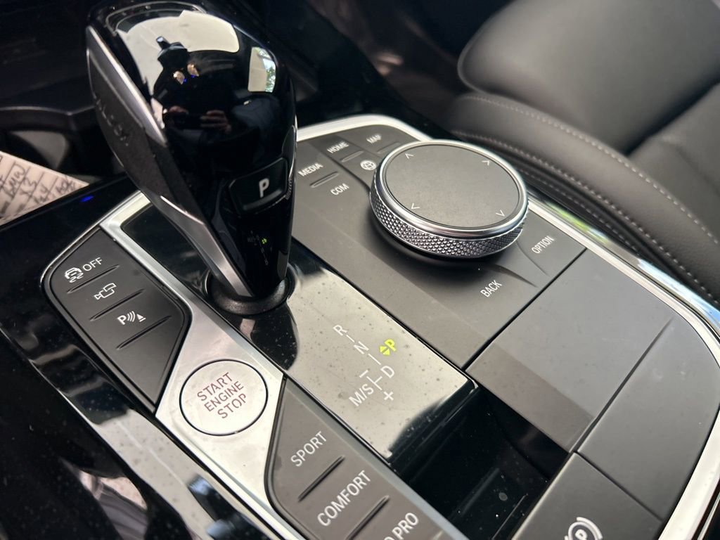 Used 2024 BMW X3 M40i w/ Premium Package image 8