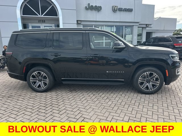 Certified 2024 Jeep Wagoneer Series II w/ Flexible Seating Group AWD/4WD image 5
