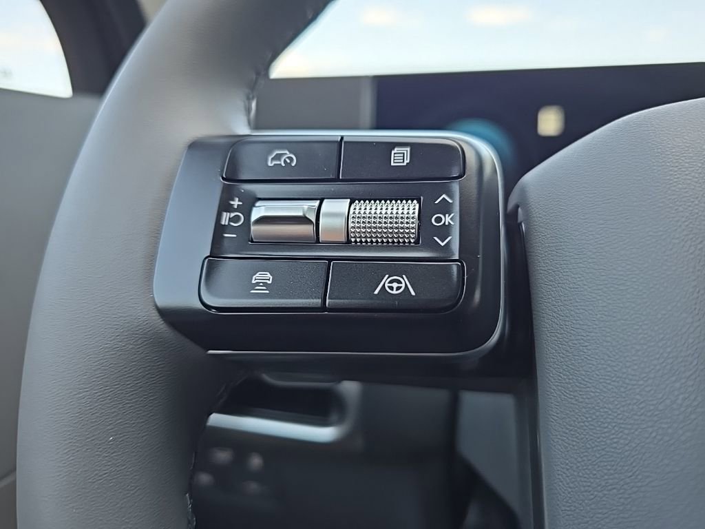 New 2026 Hyundai Ioniq 9 SEL image 32