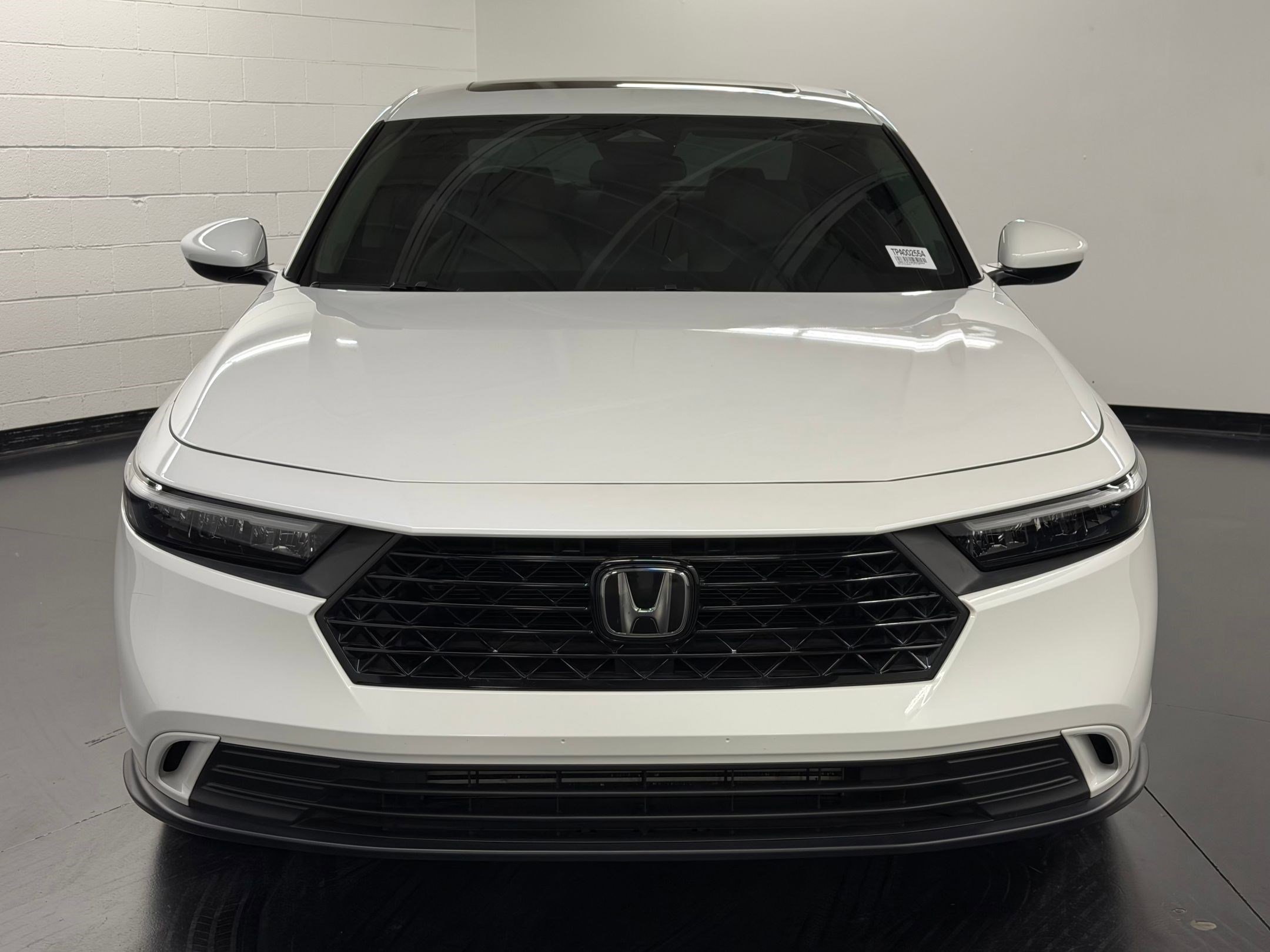 Certified 2023 Honda Accord EX image 6