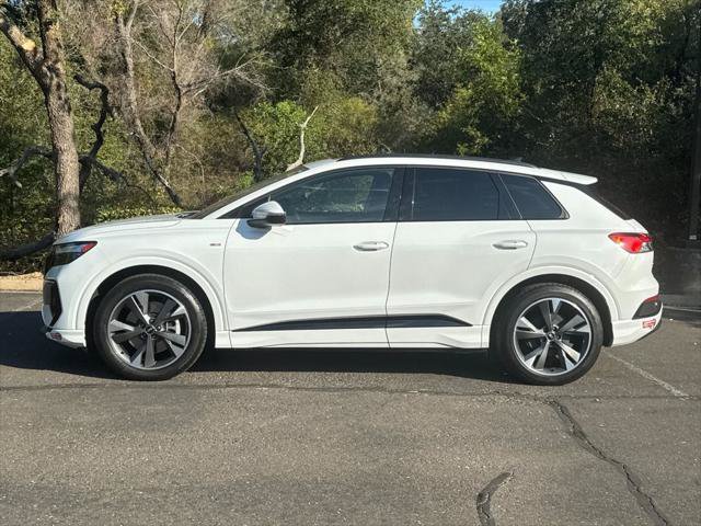 Certified 2024 Audi Q4 e-tron Premium w/ Convenience Package AWD/4WD image 8