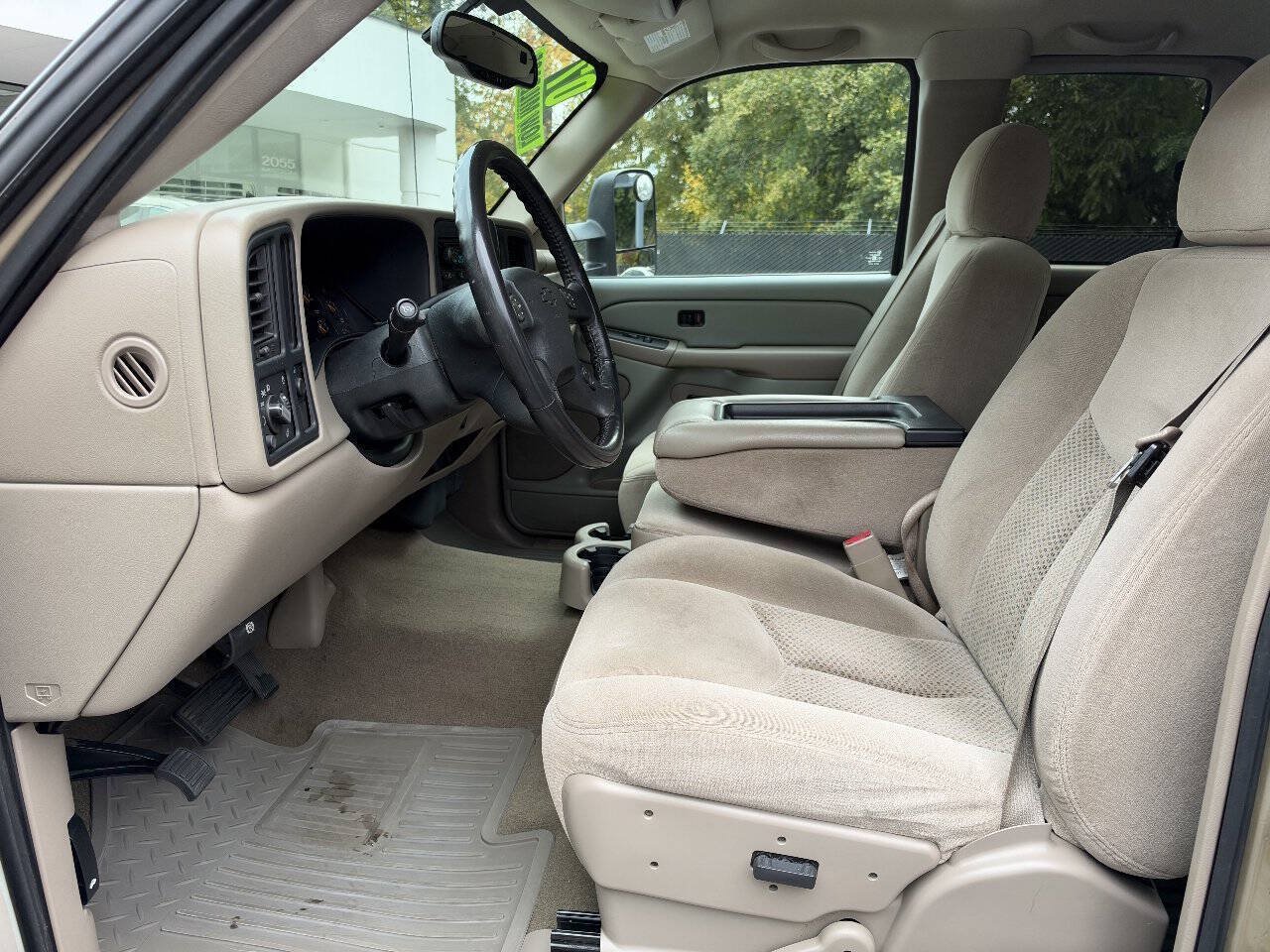 Used 2007 Chevrolet Silverado 2500 LT RWD image 8