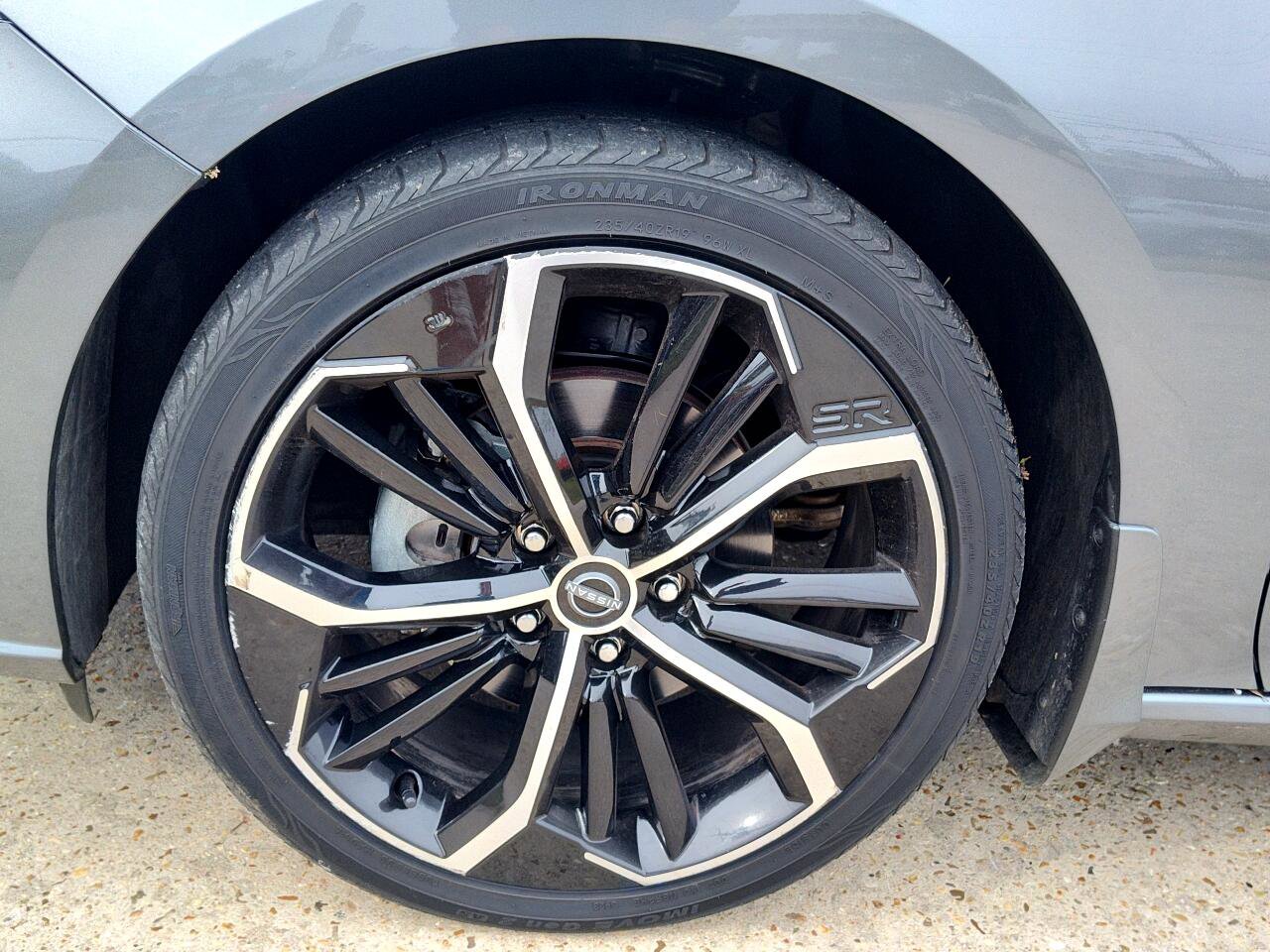 Used 2024 Nissan Altima 2.5 SR w/ SR Premium Package image 11