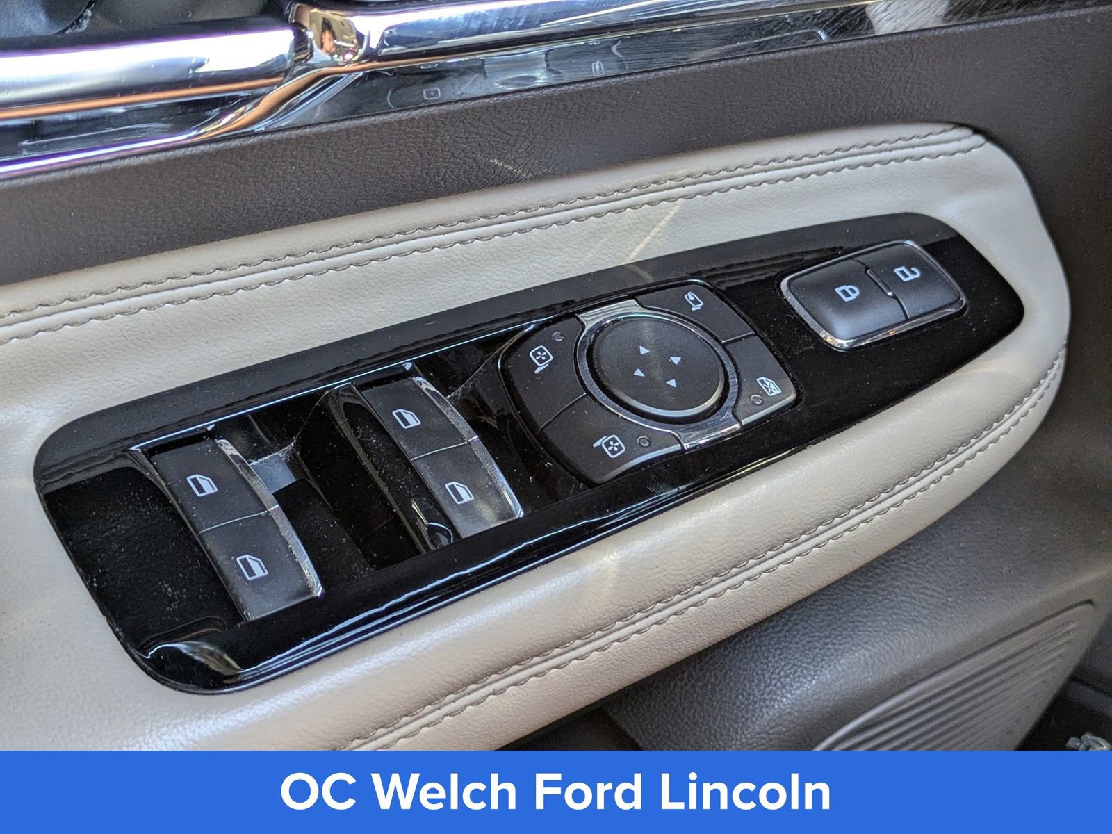 Certified 2022 Lincoln Corsair FWD w/ Equipment Group 101A image 15