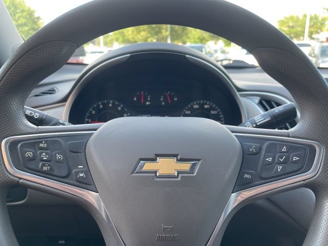 Used 2022 Chevrolet Malibu LT FWD image 9