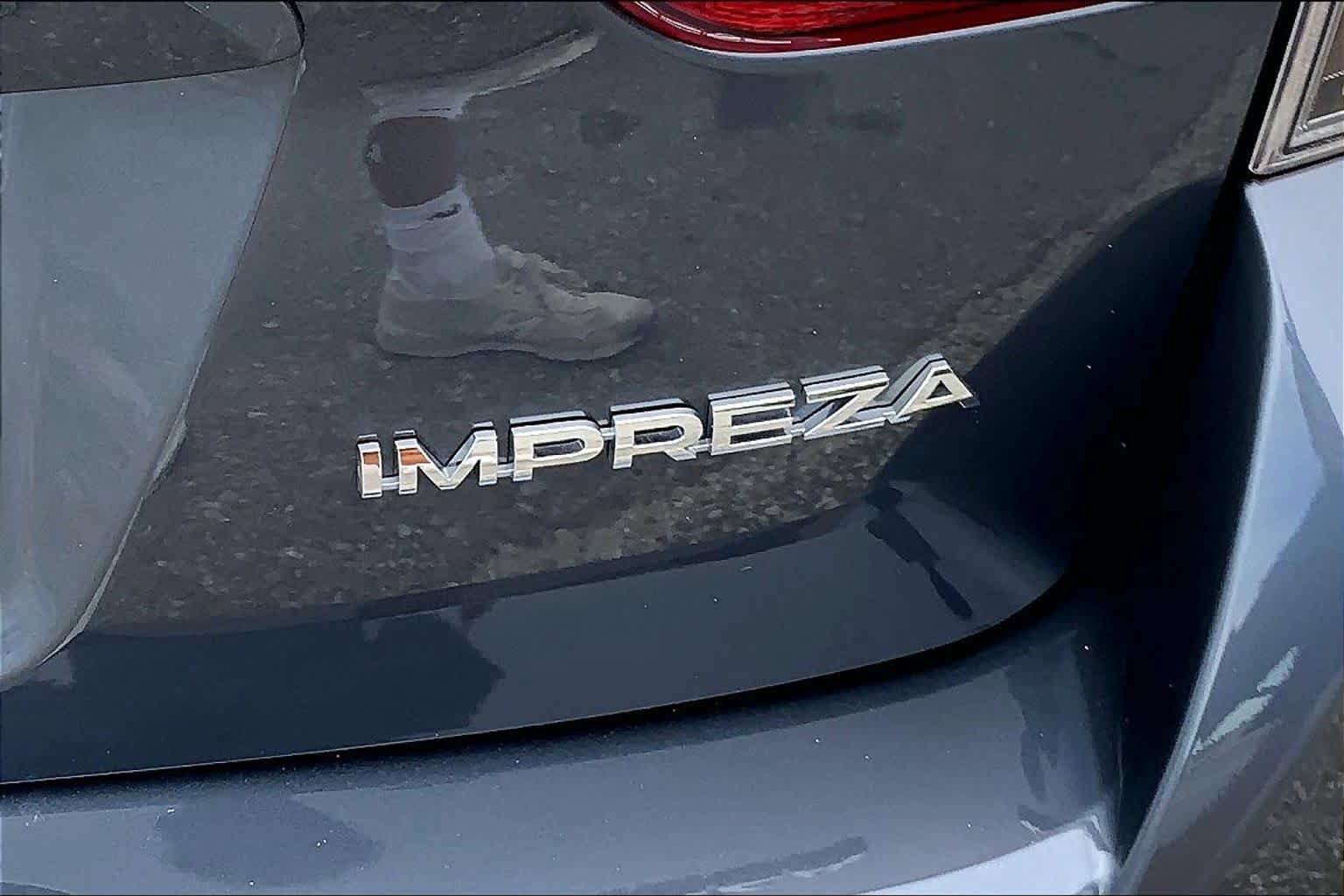 Used 2017 Subaru Impreza 2.0i Premium AWD/4WD image 30