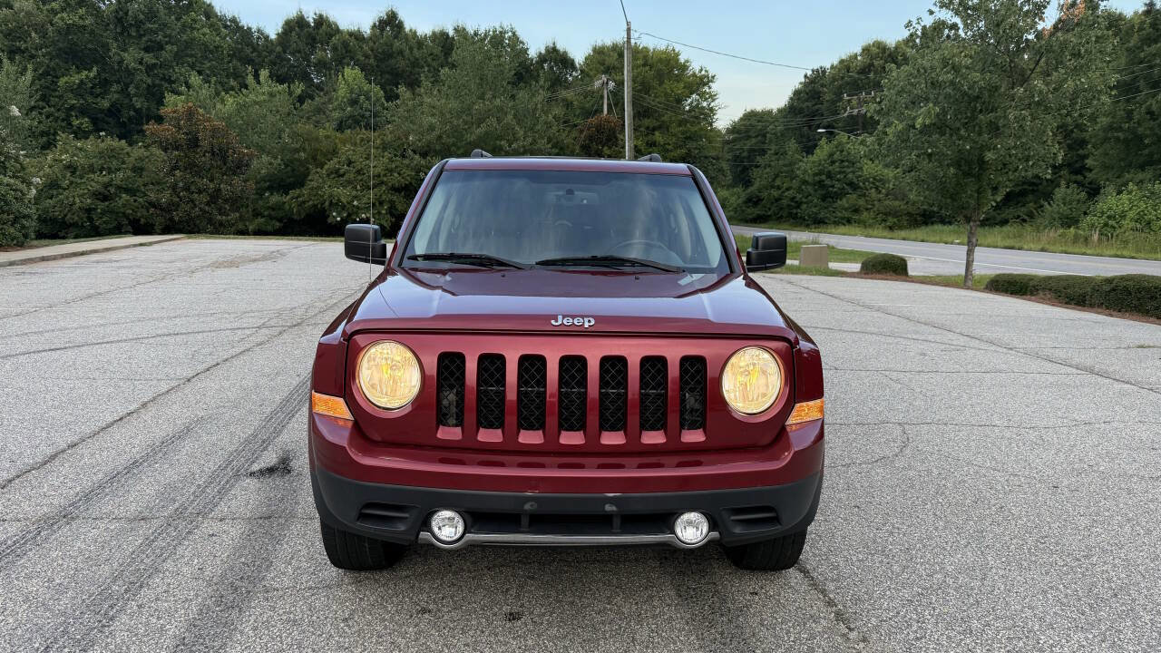 Used 2017 Jeep Patriot High Altitude image 2
