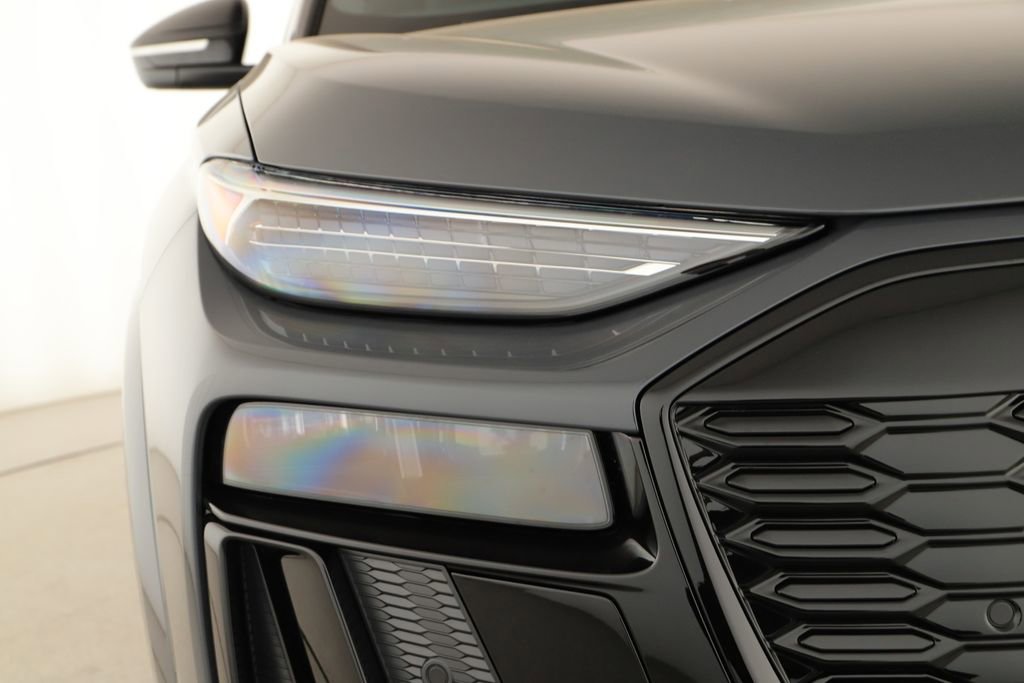 New 2027 Audi Q6 e-tron Premium Plus AWD/4WD image 36