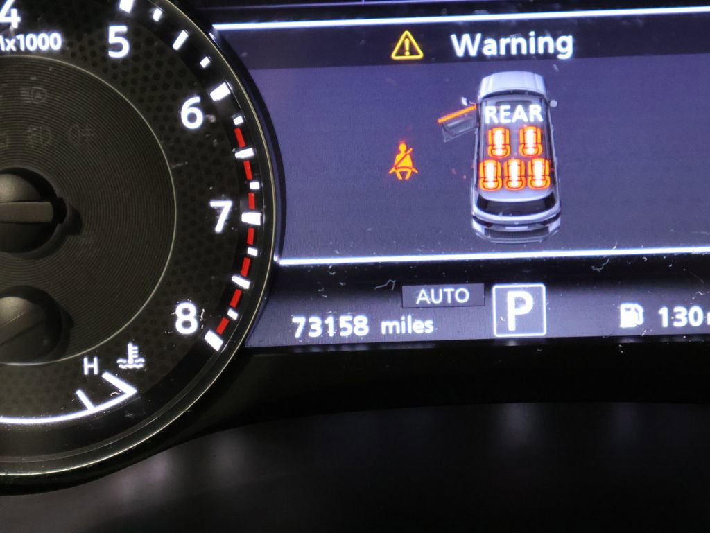 Used 2022 Nissan Armada SL w/ Captain's Chairs Package image 40