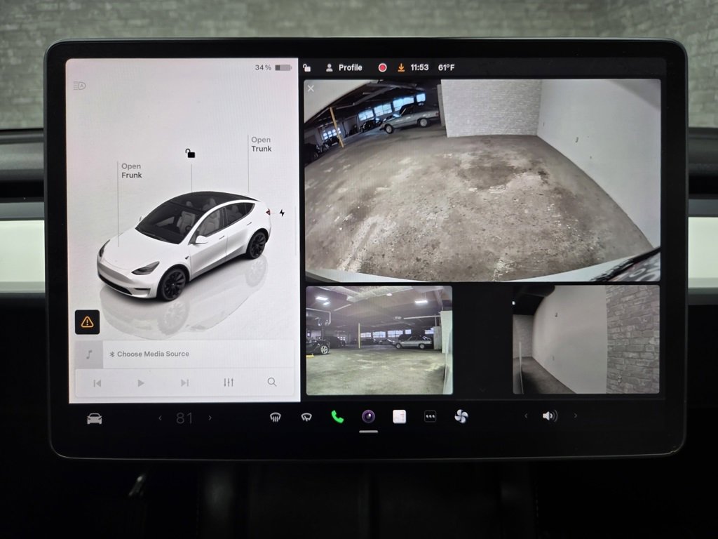 Used 2023 Tesla Model Y Long Range image 25