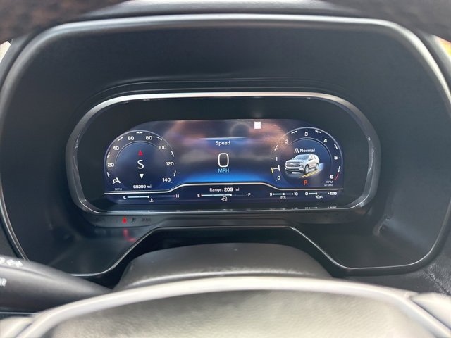 Used 2023 Chevrolet Tahoe LT w/ Luxury Package image 26