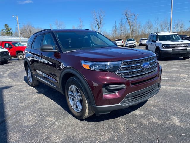 Used 2022 Ford Explorer XLT image 14