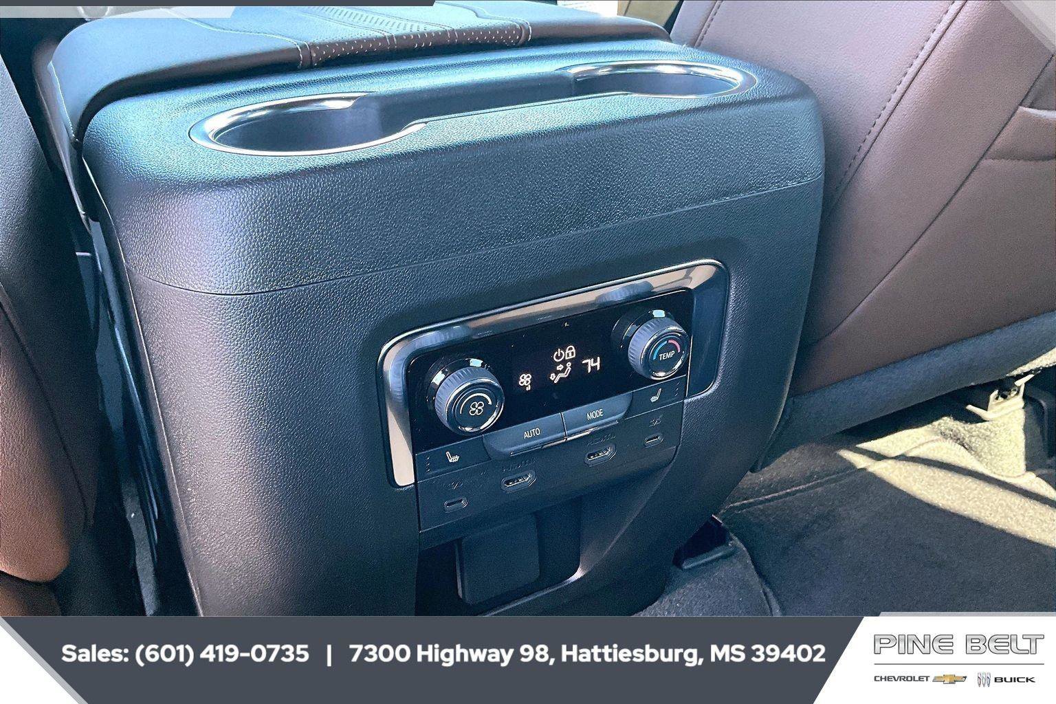 New 2026 Chevrolet Suburban High Country image 25