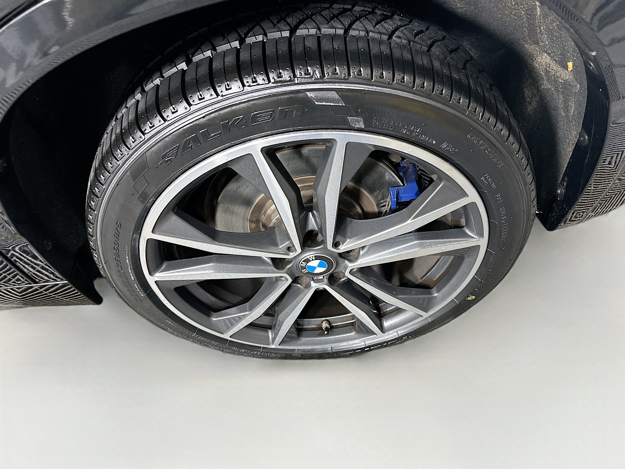 Used 2021 BMW X2 M35i image 11