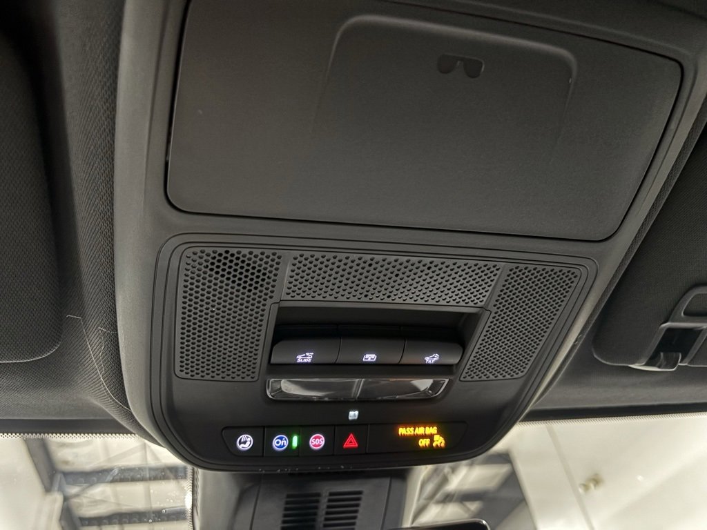 New 2026 GMC Terrain AT4 w/ Convenience Package III image 25