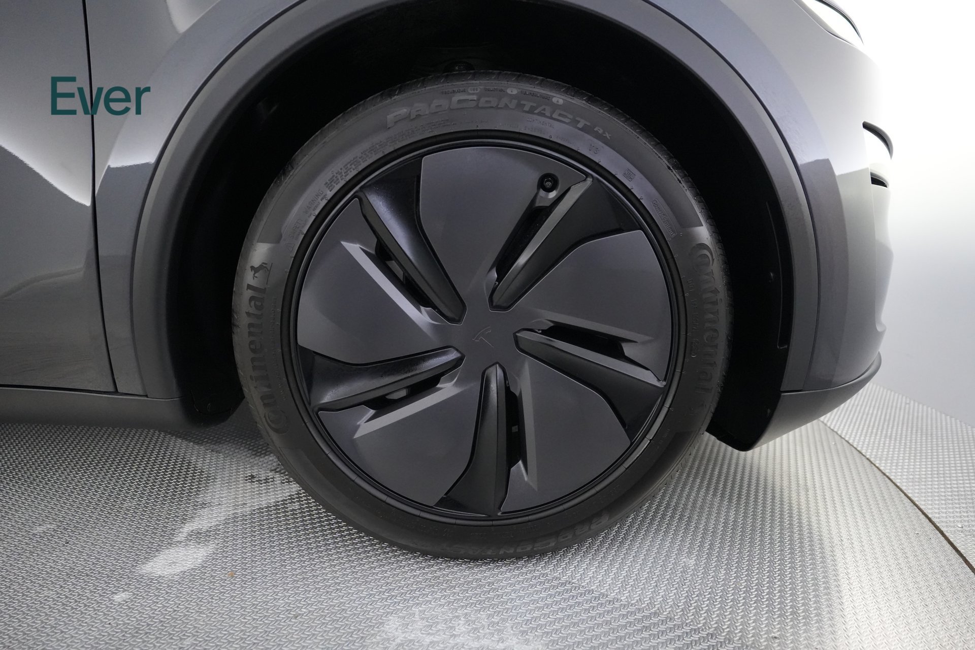 Used 2026 Tesla Model Y 2WD image 20