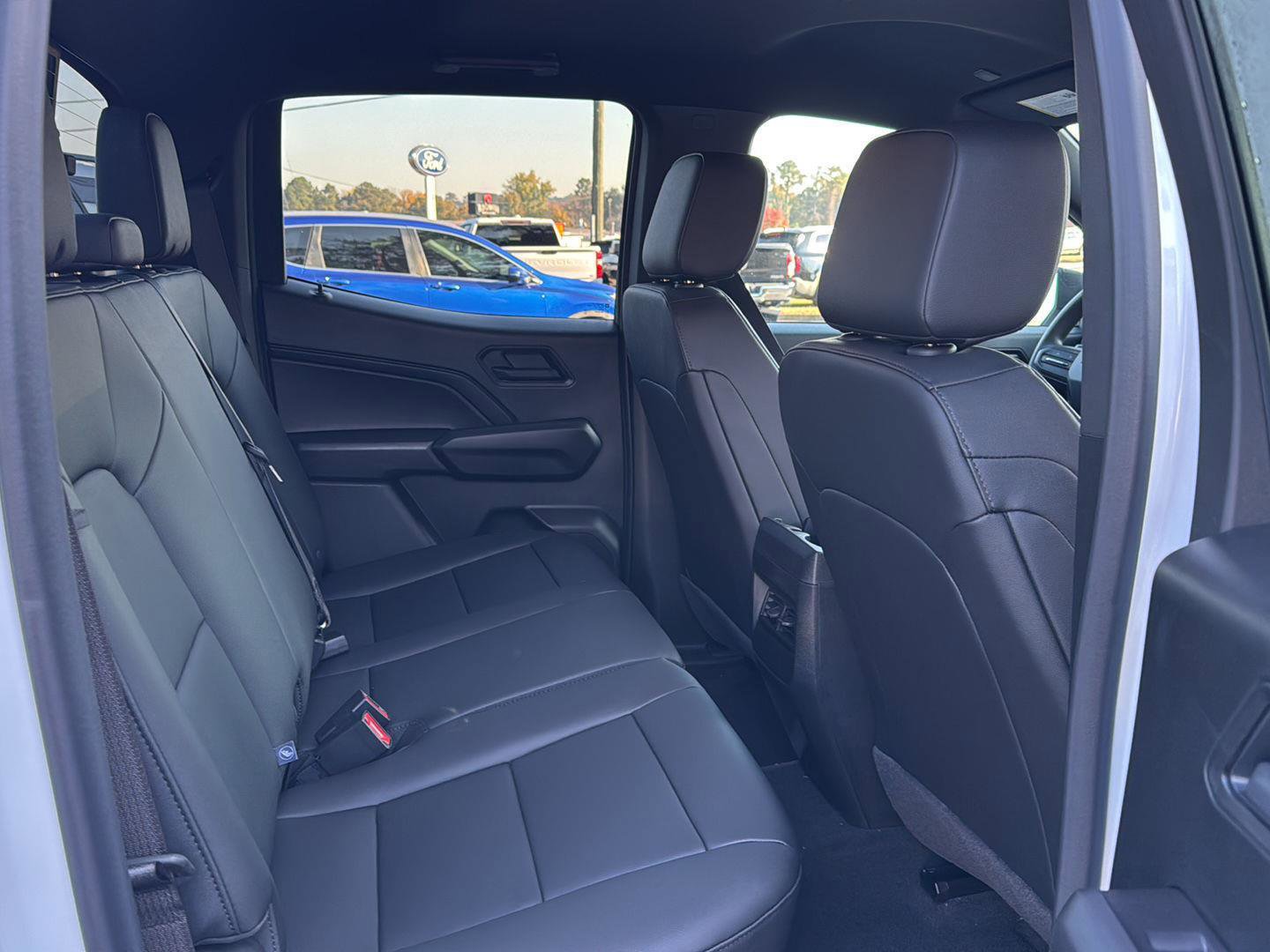 New 2026 Chevrolet Colorado W/T w/ Advanced Trailering Package AWD/4WD image 11