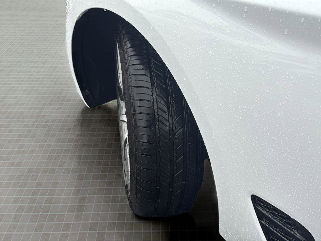 Used 2026 Genesis G70 2.5T Prestige image 11