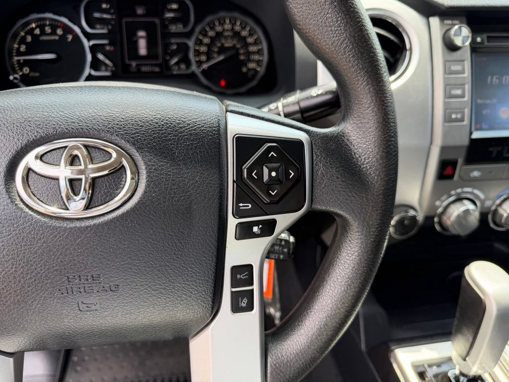 Used 2019 Toyota Tundra SR5 w/ SR5 Upgrade Package AWD/4WD image 18