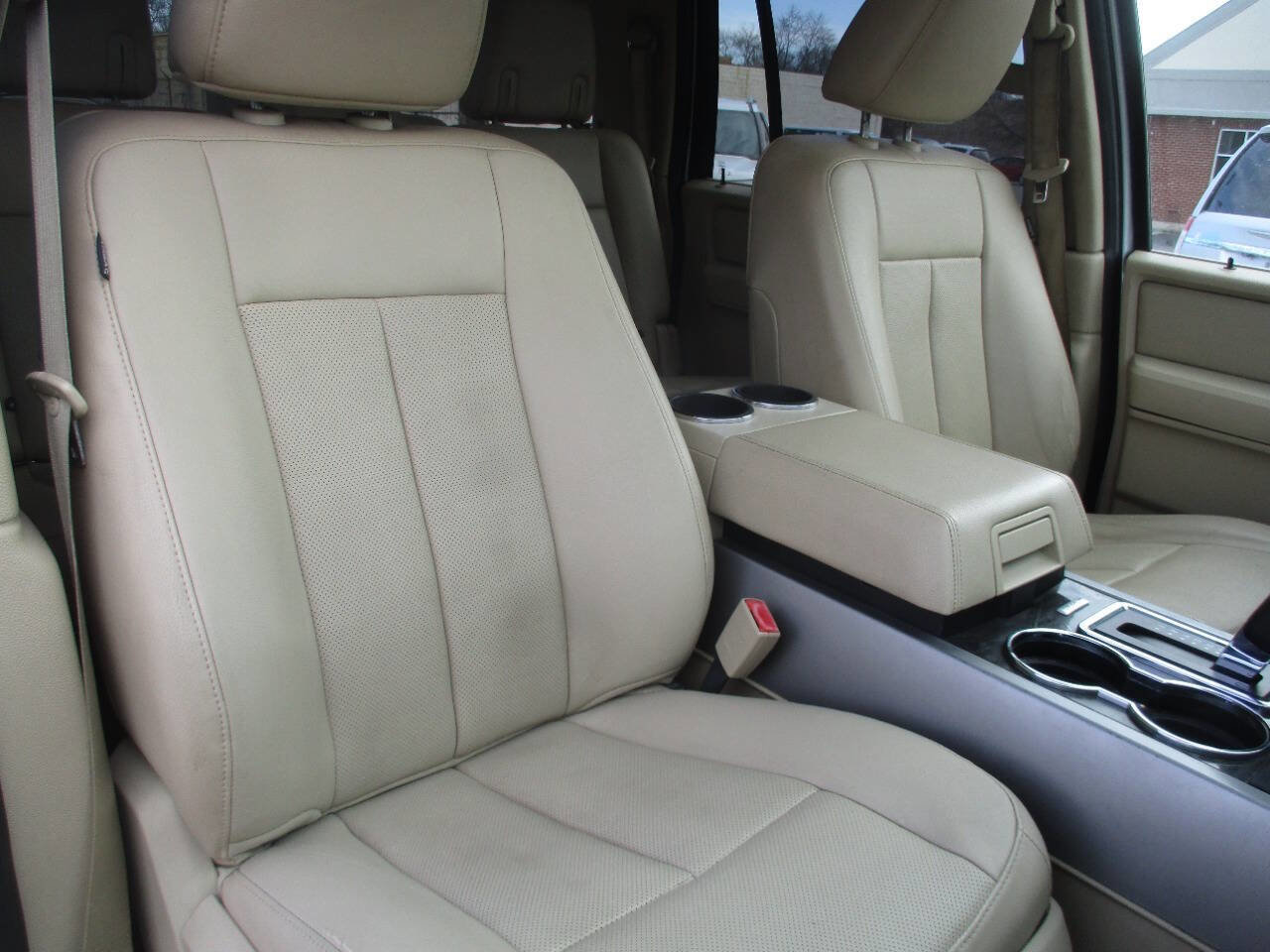 Used 2017 Ford Expedition EL Limited w/ Equipment Group 301A image 36