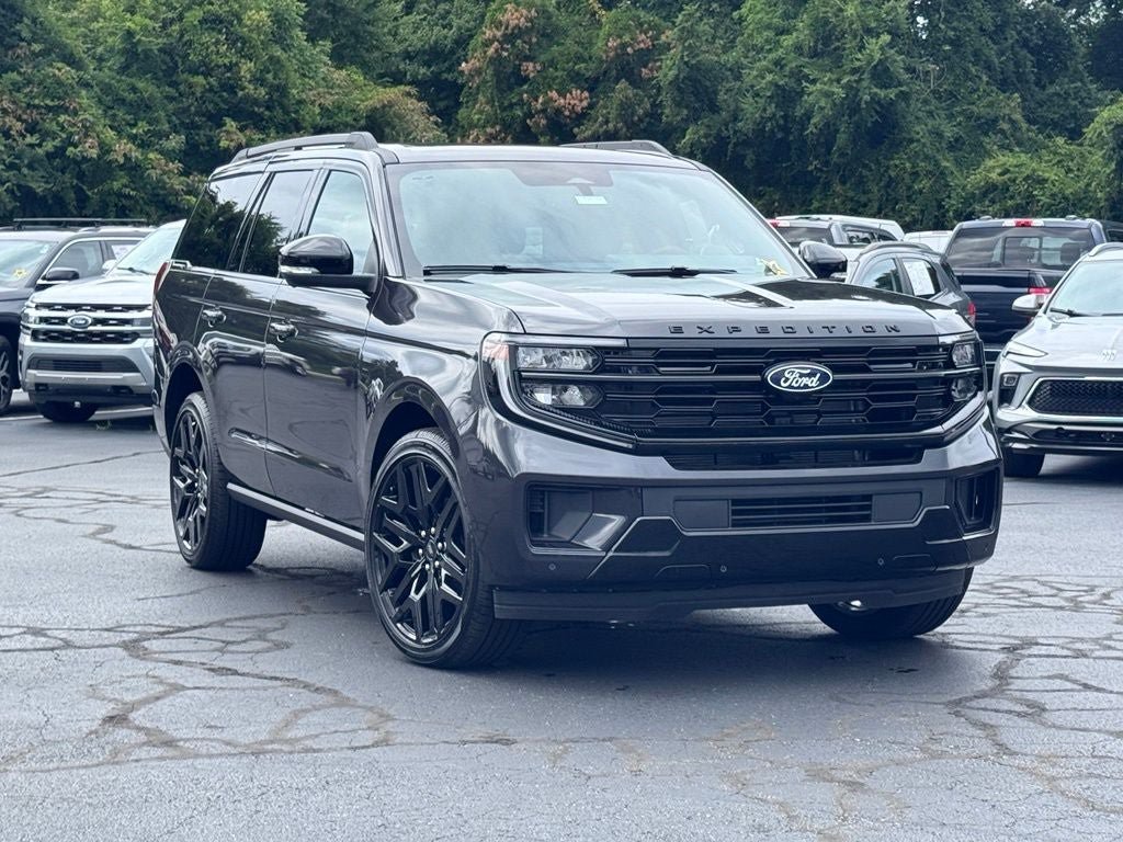 New 2027 Ford Expedition Platinum w/ Stealth Performance Package AWD/4WD image 1
