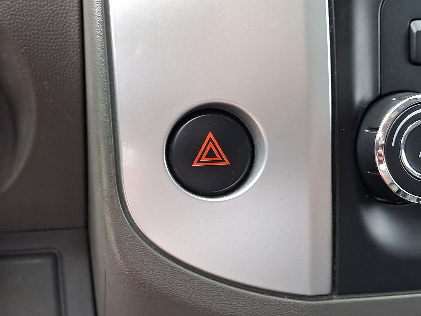 Used 2016 Nissan Frontier SV AWD/4WD image 27