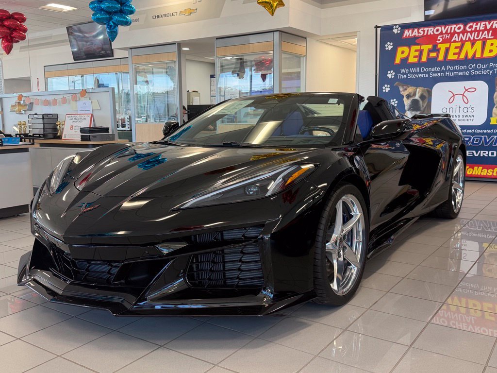 New 2026 Chevrolet Corvette E-Ray AWD/4WD image 3