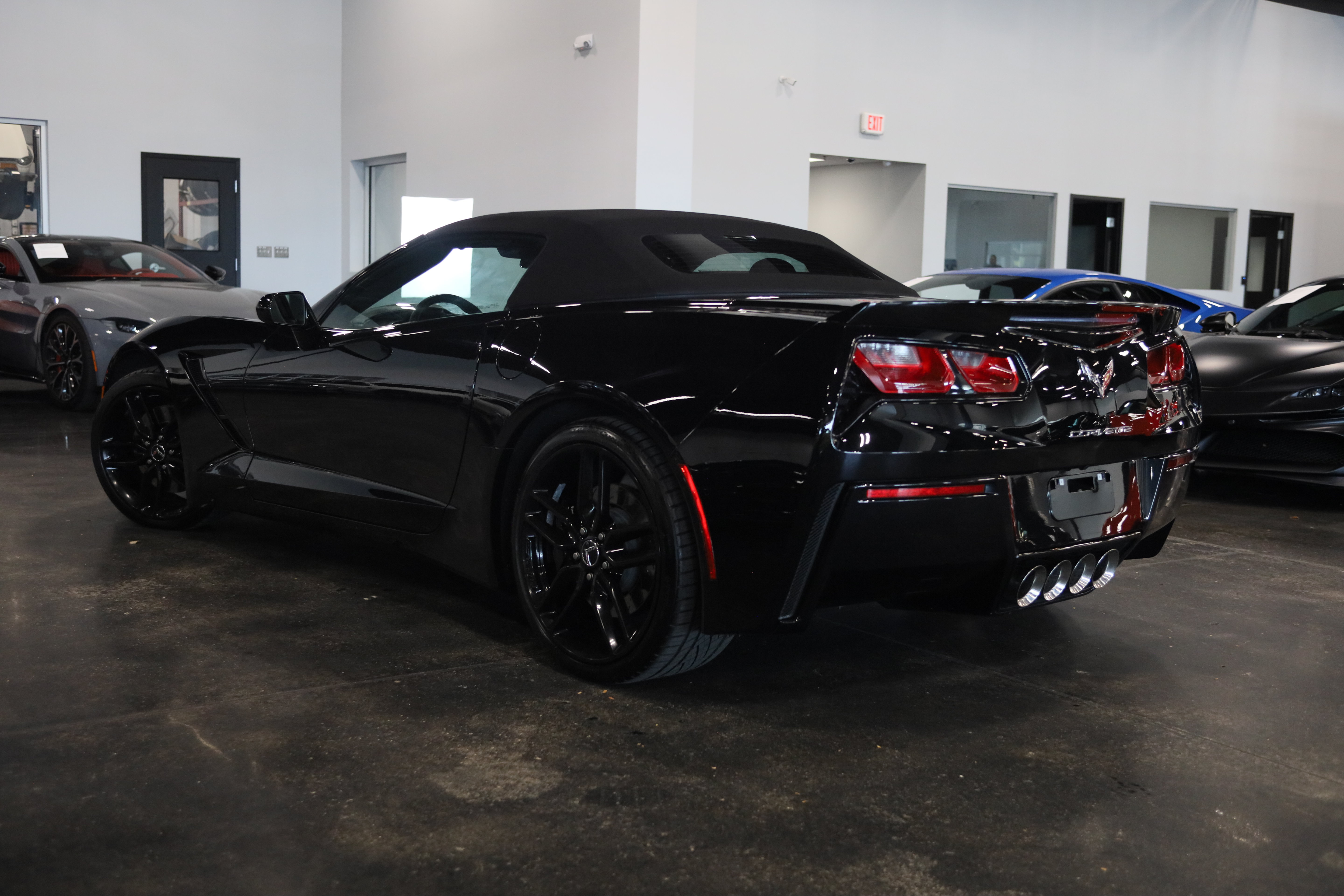 Used 2015 Chevrolet Corvette Stingray Convertible w/ 3LT Preferred Equipment Group RWD image 7
