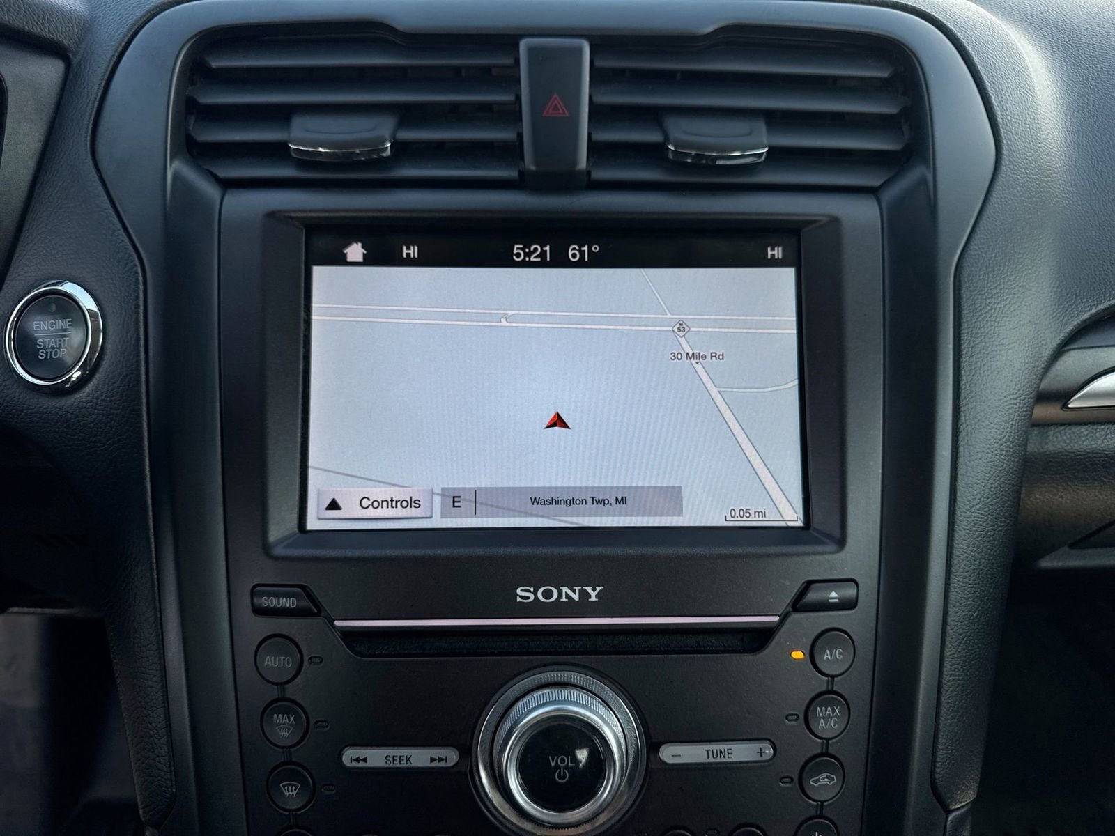 Used 2019 Ford Fusion Titanium image 30