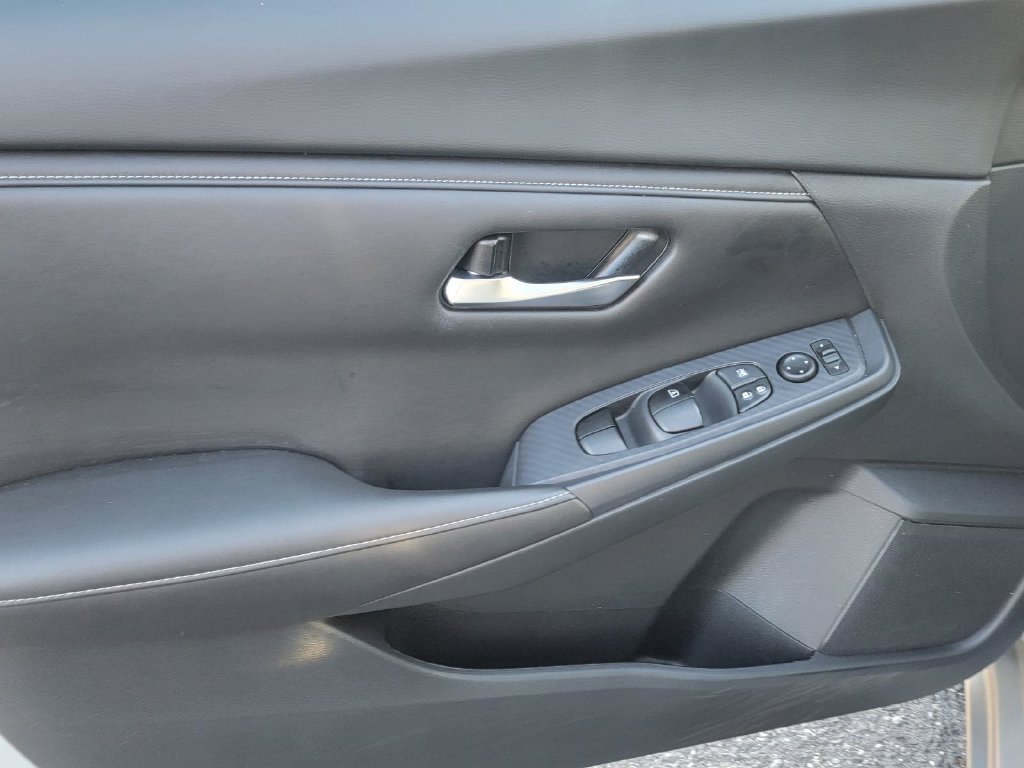 Used 2023 Nissan Sentra S FWD image 12