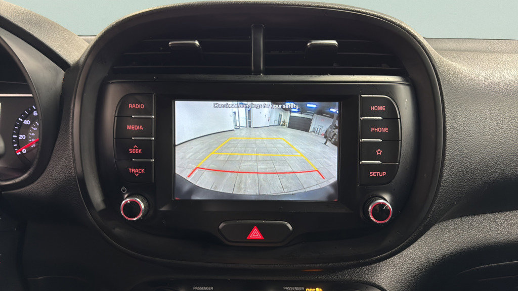 Used 2021 Kia Soul LX image 22